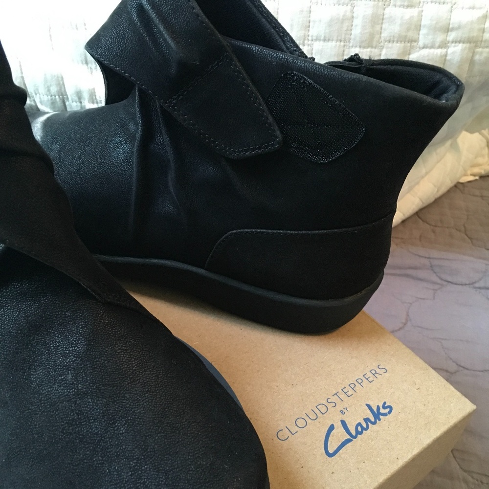 COPY - Clarks Cloudsteppers Boots Sillian Tana Size 9 M